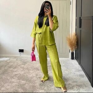 Women's Green Pants & Jumpsuit Set